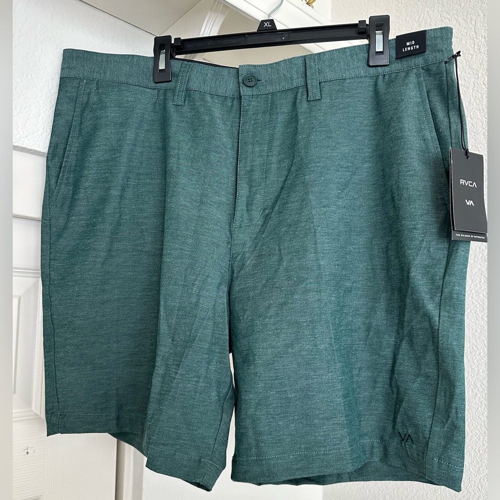 RVCA Men's Teal Flat Front Shorts